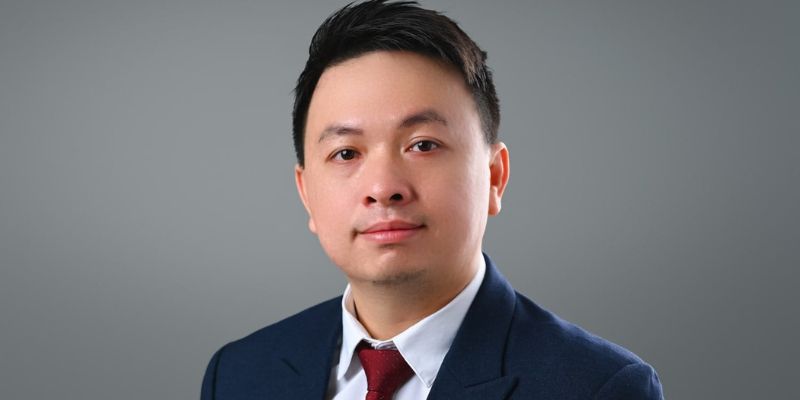 Chân dung CEO Minh Quang người sáng tập 8LIVE